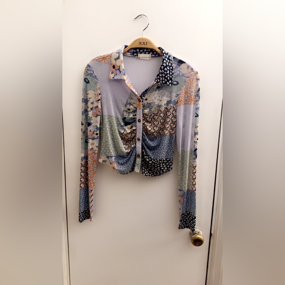 Altar'd State Blue and Cream Elegant Crop Top